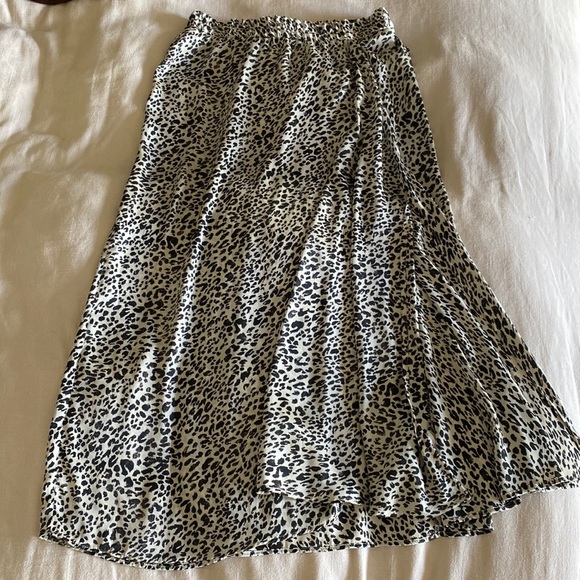 Zara Satin Skirt - Picture 3 of 7